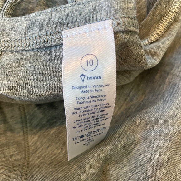 Ivivva criss cross back tank - Picture 3 of 3